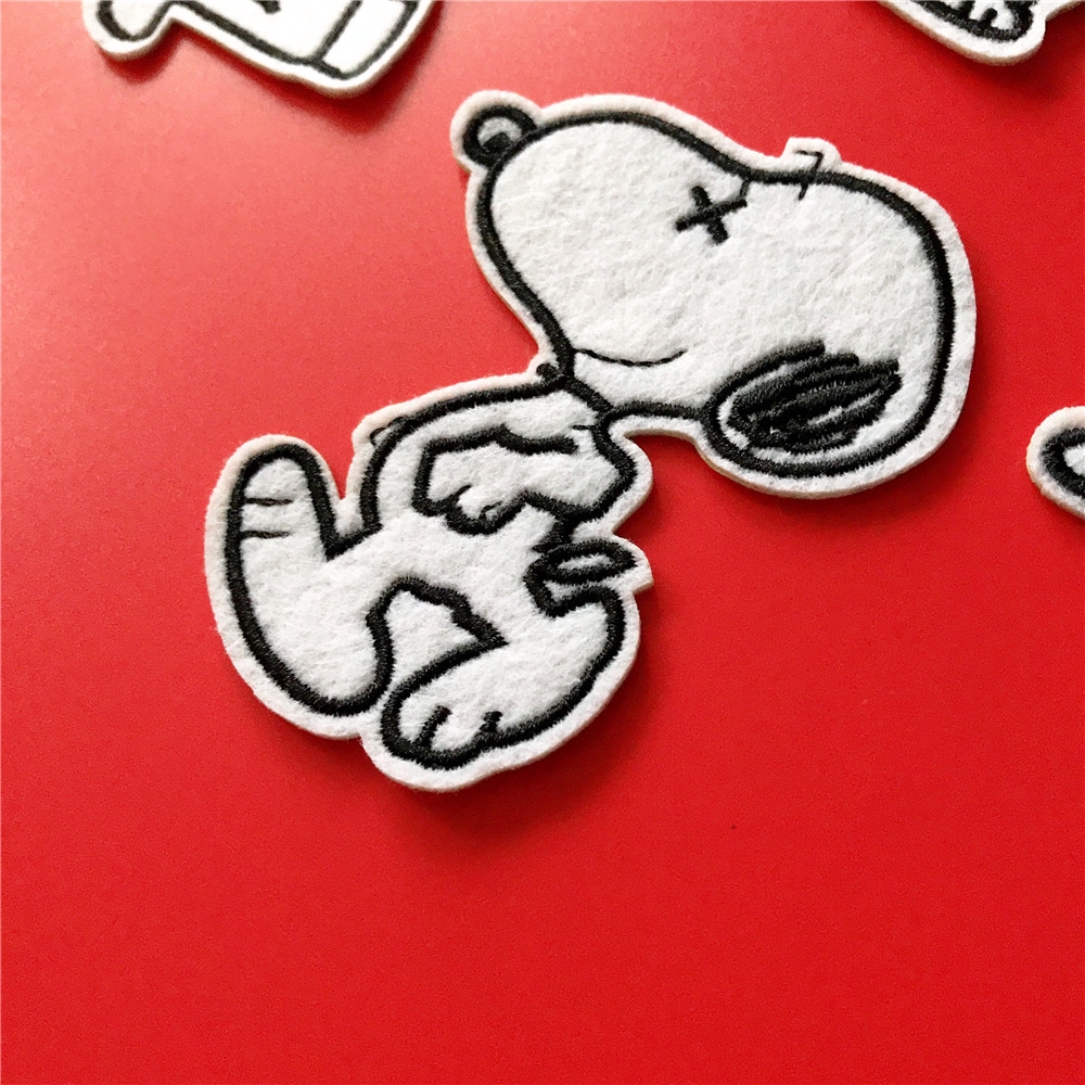 Miếng vá ủi lên quần áo hình Snoopy - JOE KAWS Seri 05