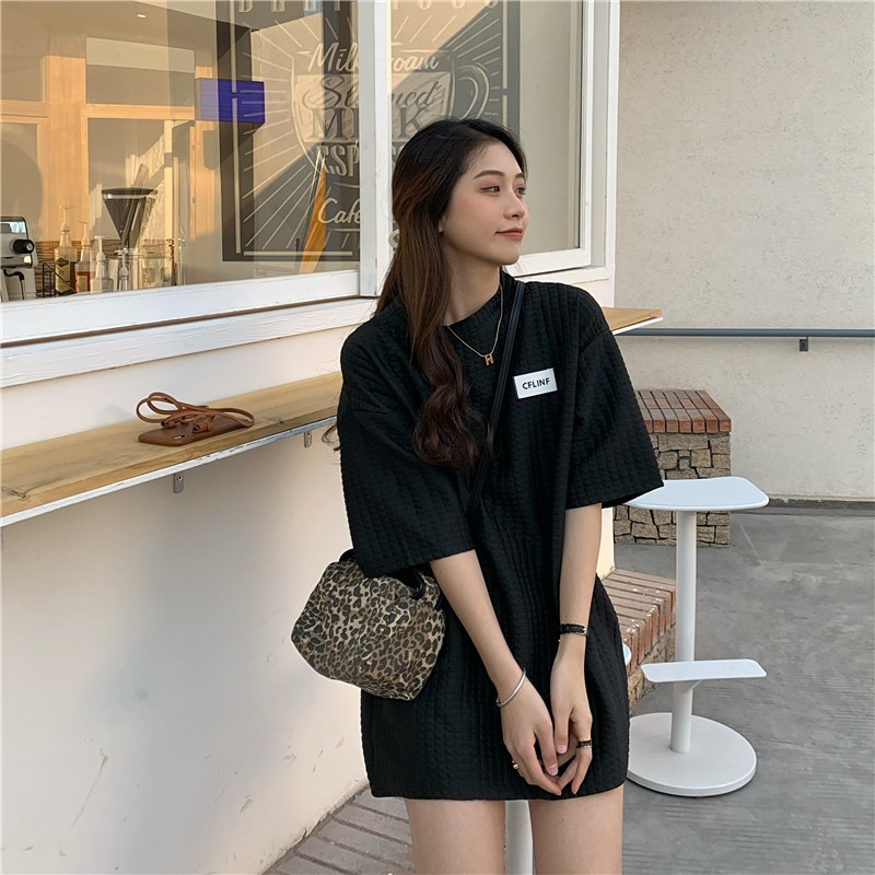 LEEVA - Áo thun nữ phối gân dáng rộng Eline A104