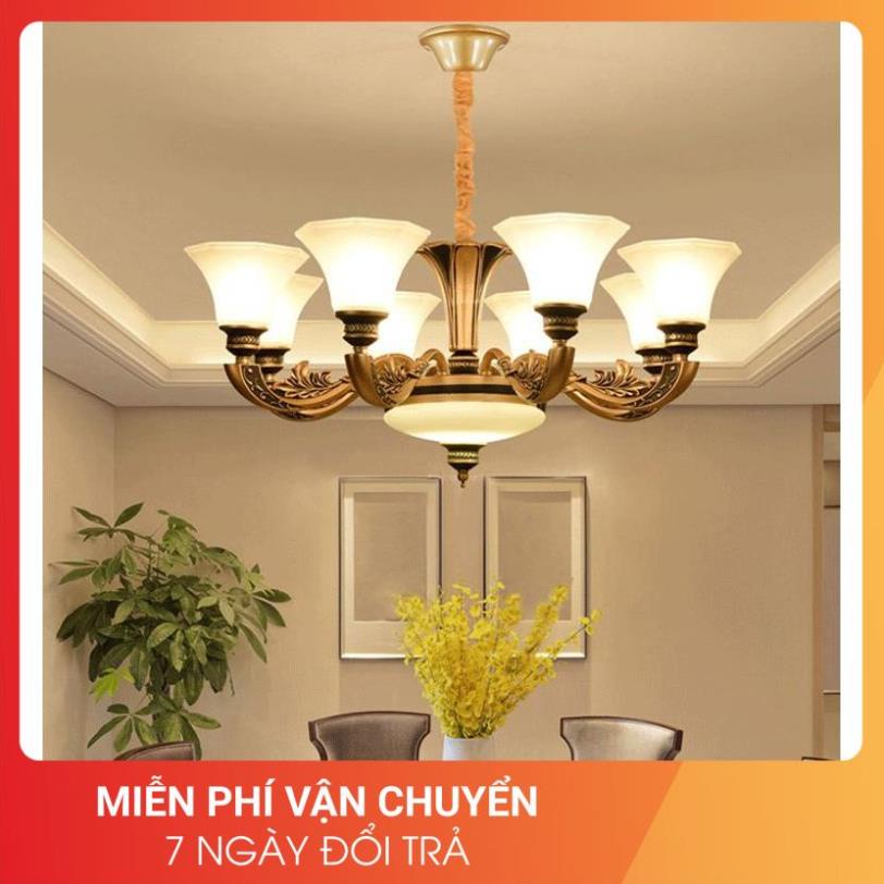 Đèn chùm SETO loại 8 tay phong cách Châu Âu tăng thêm sự sang trọng cho không gian