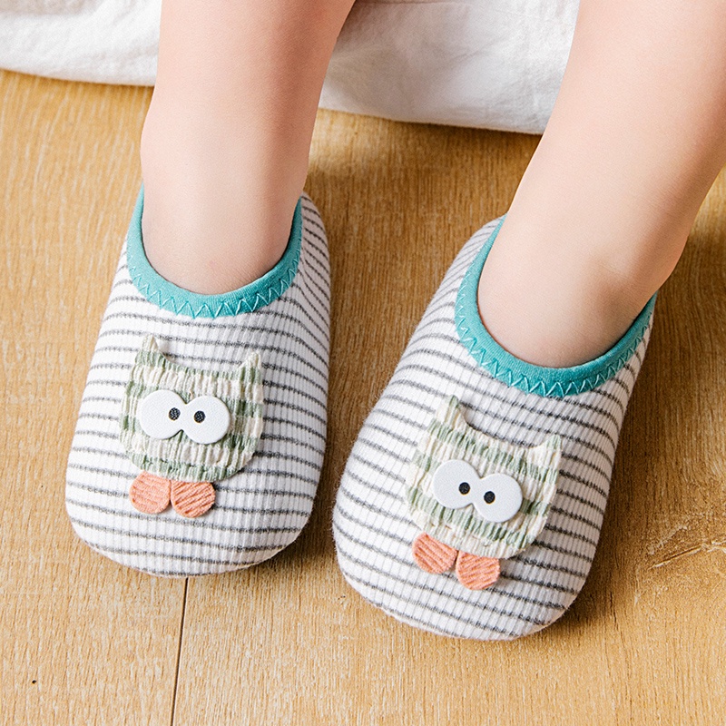 Giày Vớ Thoáng Khí Chống Trượt In Hình Búp Bê 3D Dễ Thương Cho Bé 0-2 Tuổi