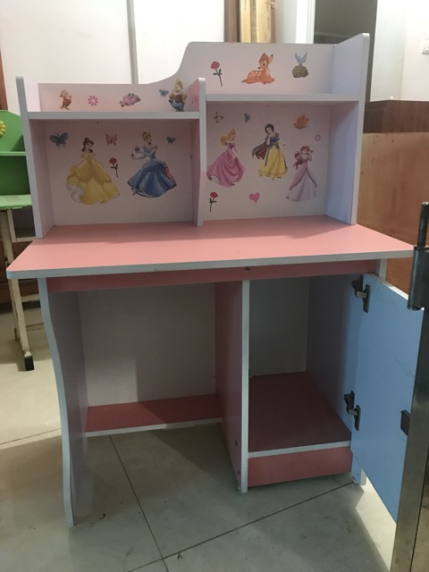 Bàn học sinh
