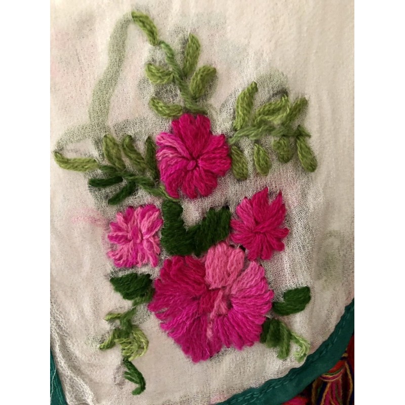 ÁO ẤN TUA RUA THÊU HOA BIGSIZE