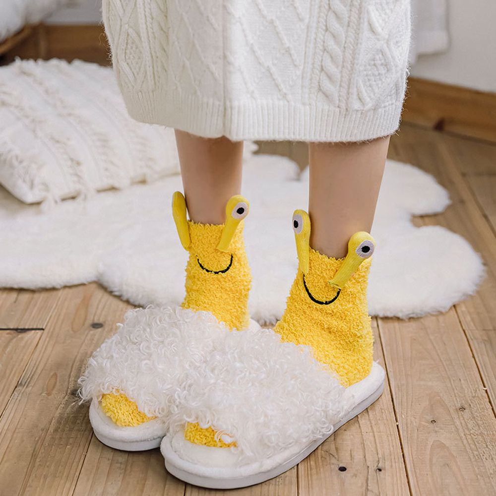 Vớ Ngủ Vải Lông Cừu San Hô Dày Giữ Ấm Mùa Thu Đông In Họa Tiết Hoạt Hình Nhiều Màu Dễ Thương Cho Nữ