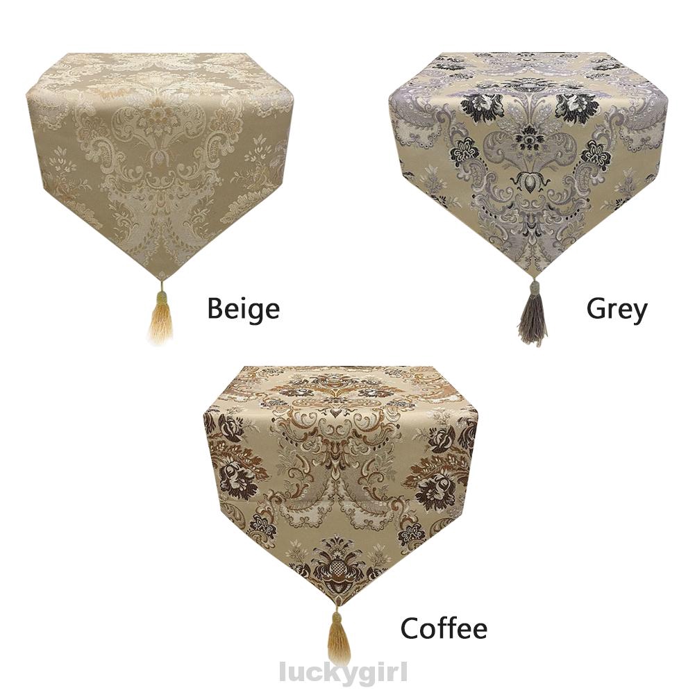 Khăn trải bàn trang trí nhà hàng phong cách châu Âu độc đáo