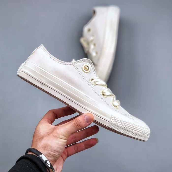 Giày Thể Thao Converse Vải Lụa Màu Trắng Cổ Điển Thời Trang Cho Nữ-1433