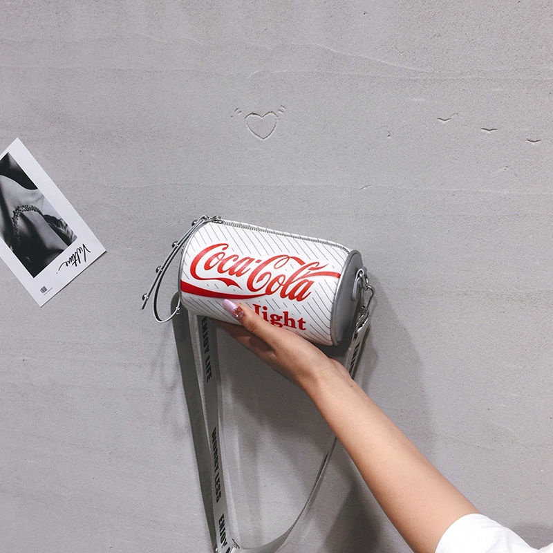 Túi Đeo Chéo Hình Lon Coca Cola Độc Đáo Sáng Tạo Thời Trang Mùa Hè Cho Nữ