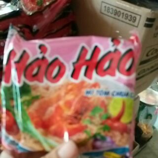 mì Hảo Hảo, mì Kokomi 90 ,  mì mộc My Tiểu nhị ,nước màu cà phê Phố.