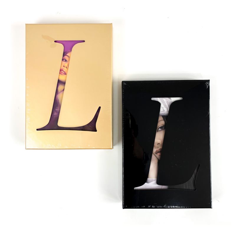 Ảnh thần tượng Lalisa màu đen vàng