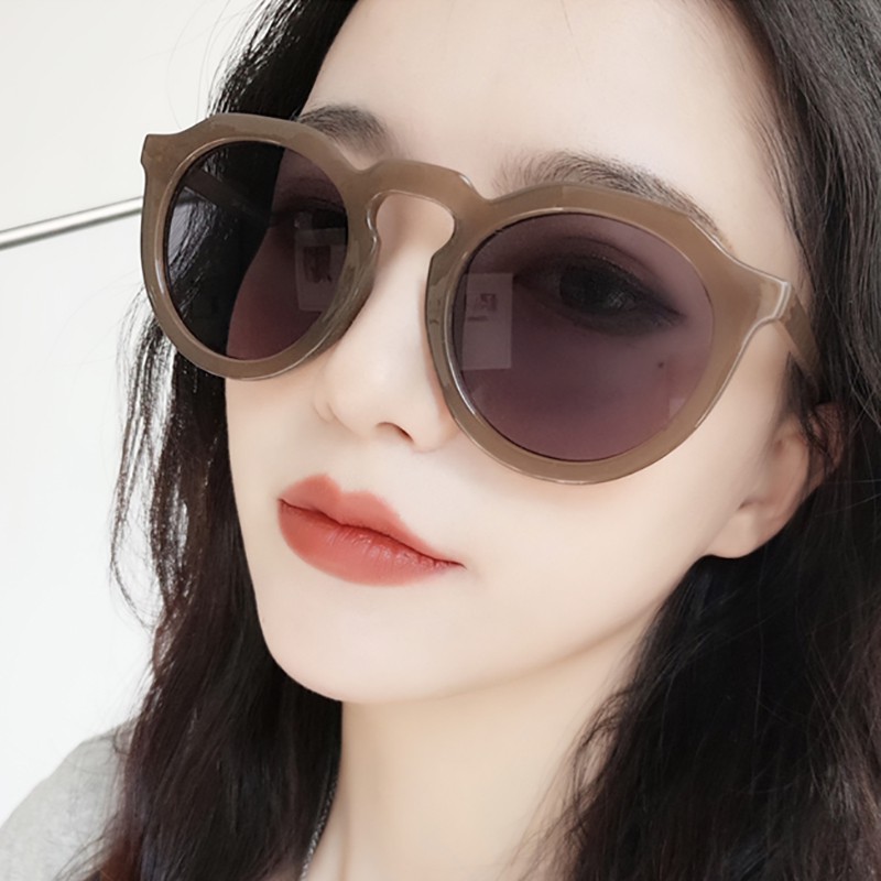 Mắt kính gọng tròn phong cách cổ điển thời trang dành cho nữ