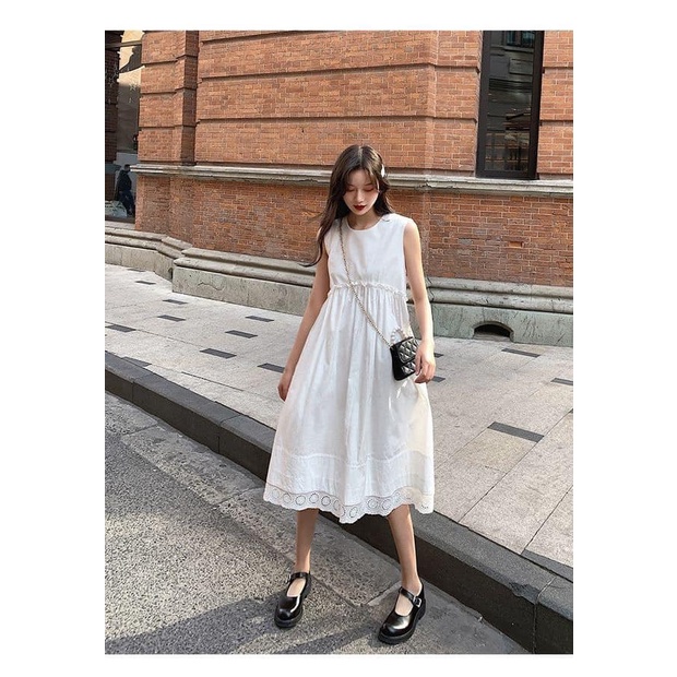 Váy babydoll viền ren gấu sát nách