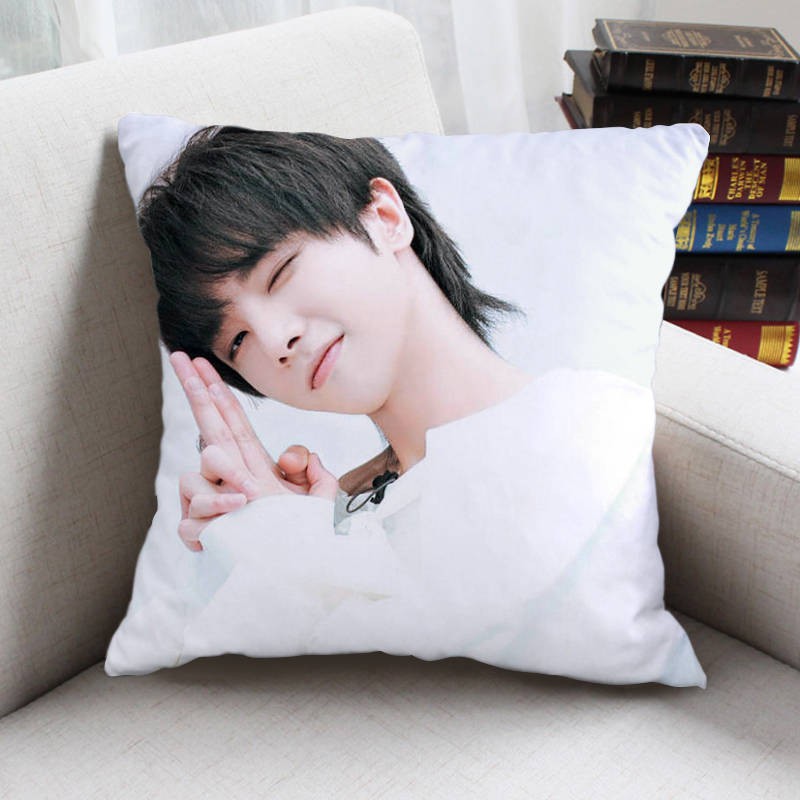 Gối Sofa Thiết Kế Sáng Tạo Dùng Làm Quà Tặng