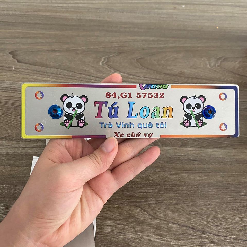 Bảng tên gắn xe máy SH18 - Thiết kế theo yêu cầu