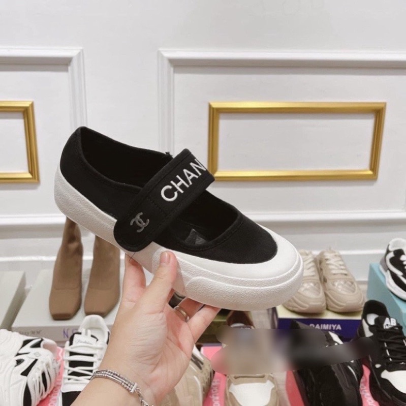 XẢ LỖ Giày Búp Bê Khuy Dán Cha.Nel