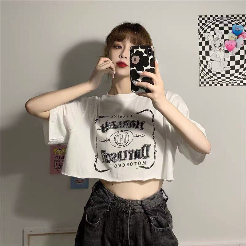 Áo croptop form rộng in hình vuông chữ cực xinh , chất thun coton mềm mịn dày dặn