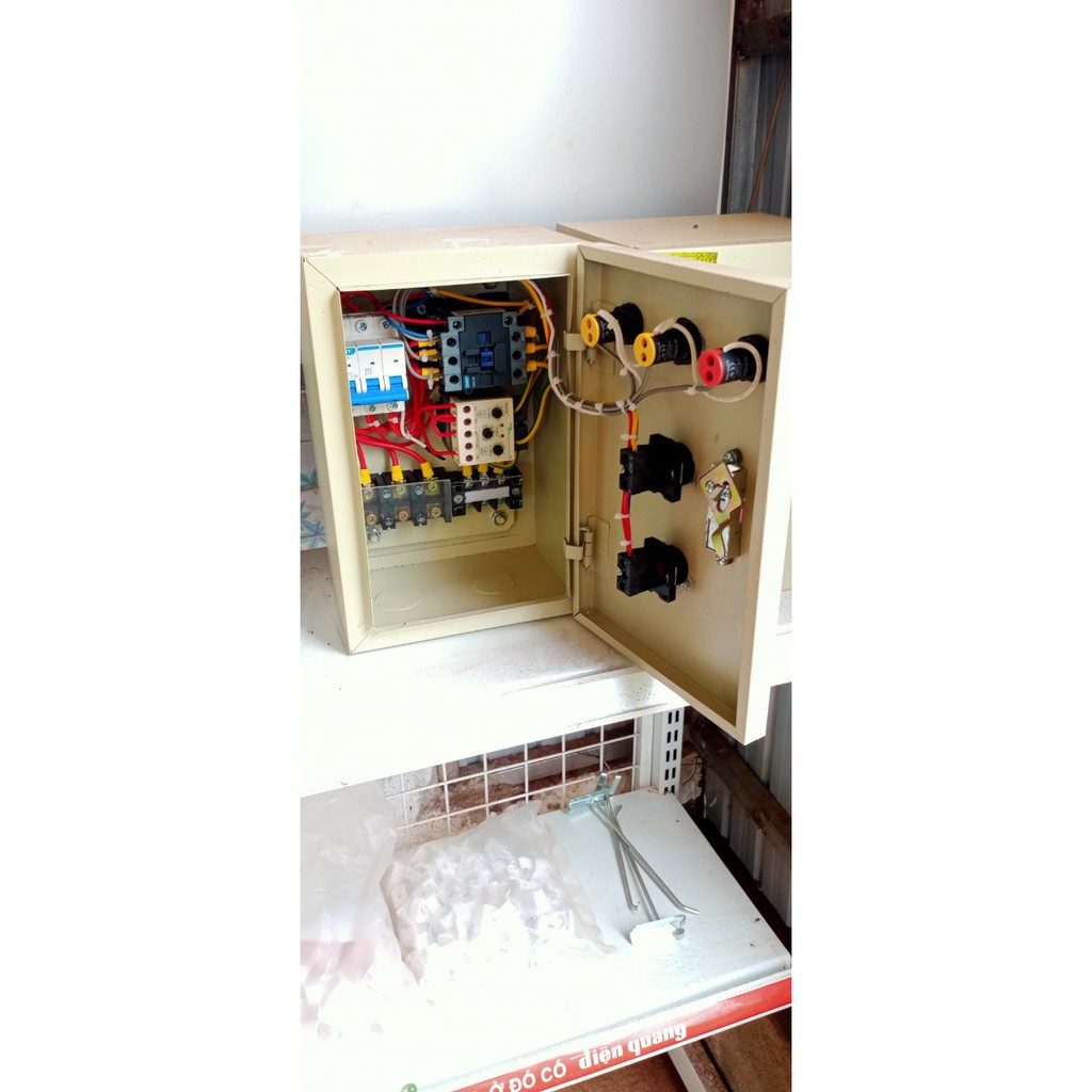 Tủ điện chống mất pha bảo vệ động cơ từ 3kw đến 7 kw