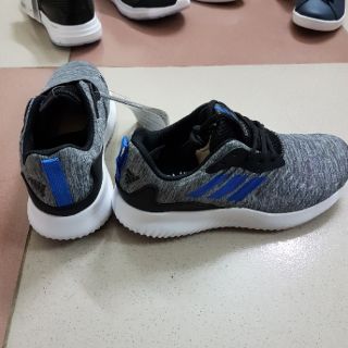 Giầy Adidas Alpha bounce
