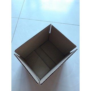 100 hộp 16×12×6 cm ( dài x rọng x cao)
