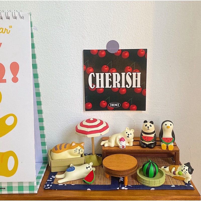 Mô hình mèo chủ đề dưới tán cây mùa hè dưa hấu