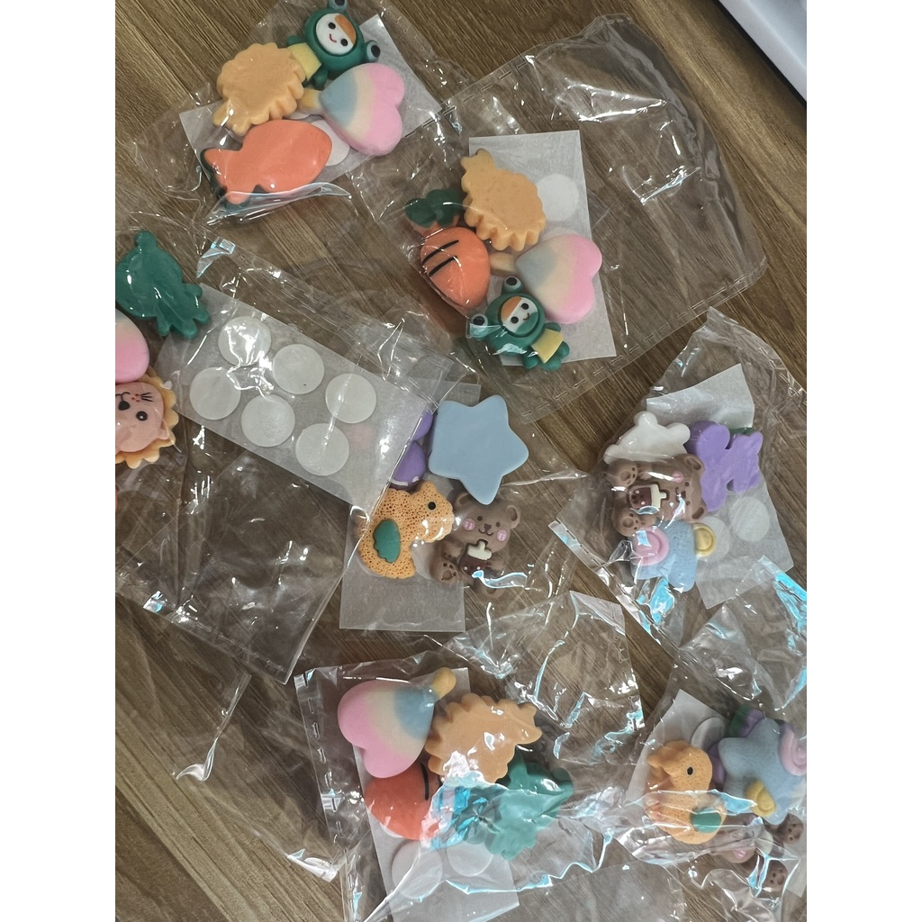 Ly thủy tinh gorgous daisy vỏ da cao cấp có nắp 2 lớp dày trong suốt tặng kèm ống hút