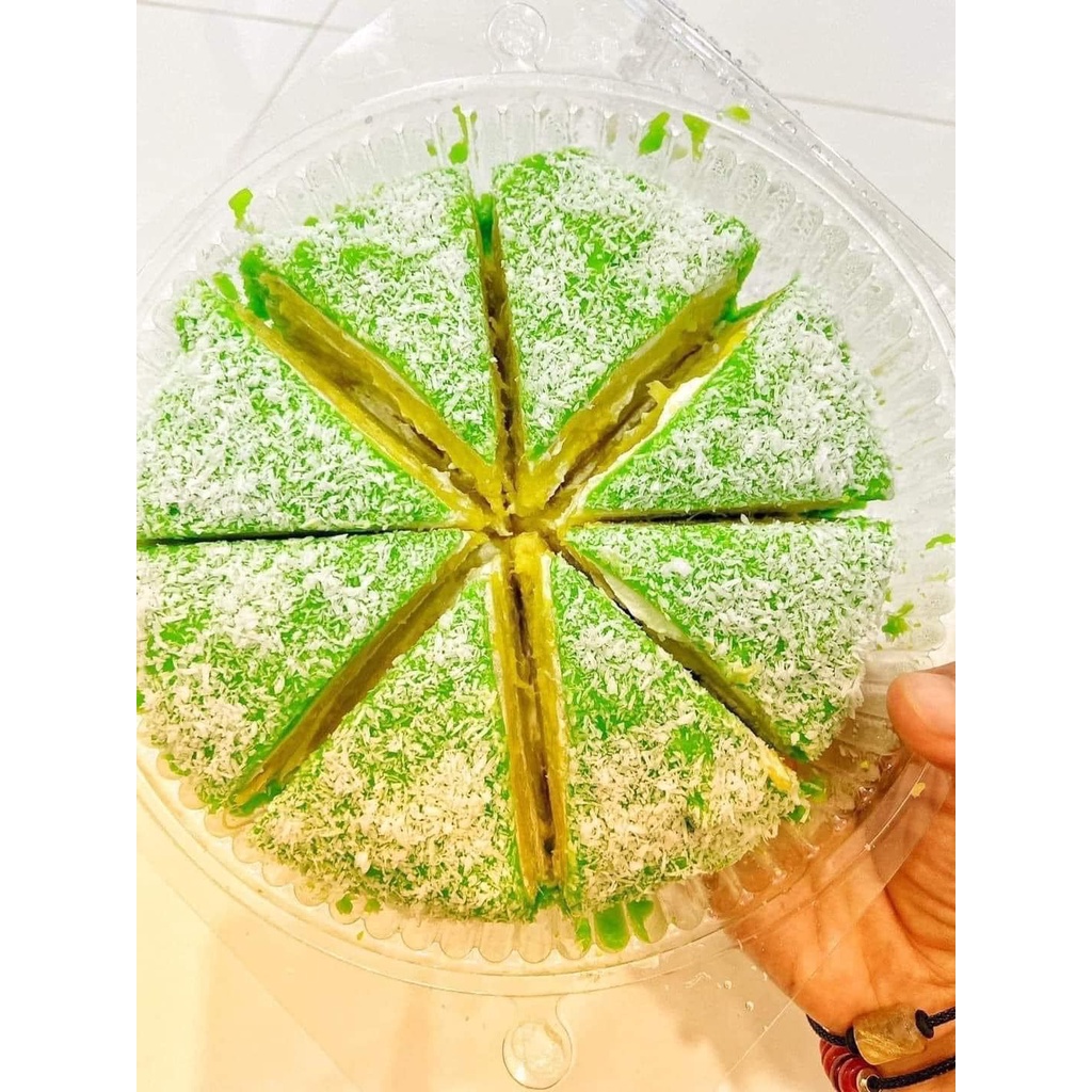 BÁNH NGÀN LỚP PHÚ SĨ LÁ DỨA SẦU RIÊNG.