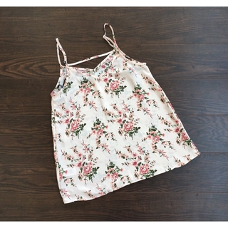 Áo 2 dây Primark dư xịn