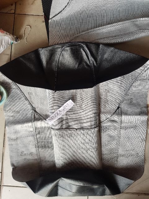 Áo yên xe Nozza 2013