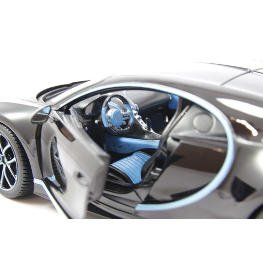 BUGATTI CHIRON 1:18 BBURAGO -MH18-11040BK