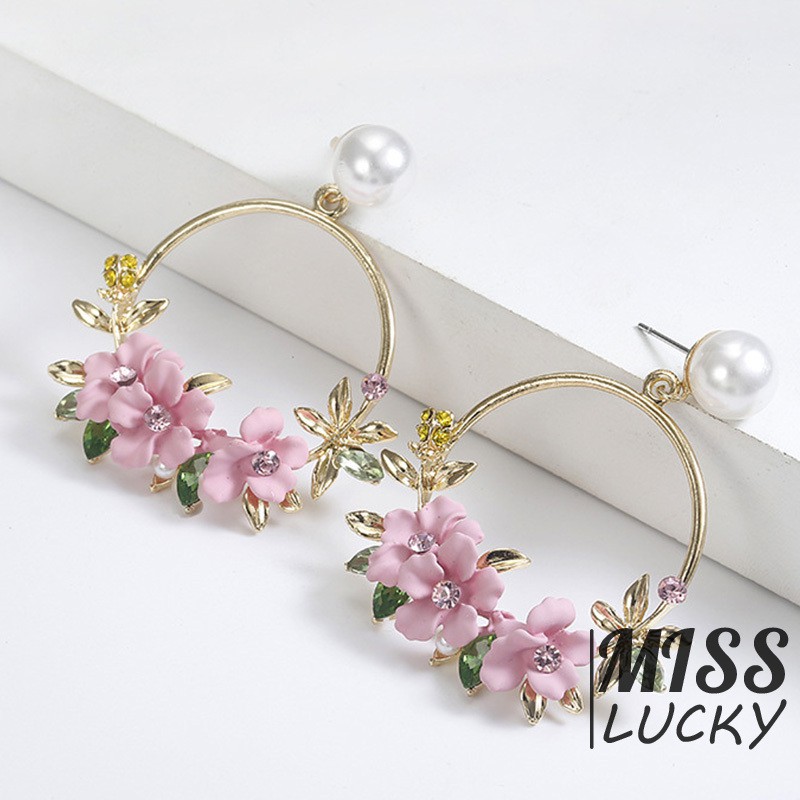 Khuyên tai nữ kiểu dáng thời trang phong cách Hàn Quốc