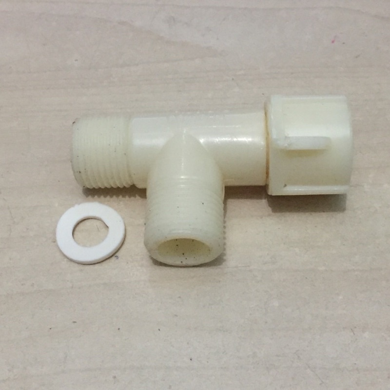 Tê Chia Nước Bồn Cầu , Tê Cầu Bằng Nhựa - Sen Xịt Shop