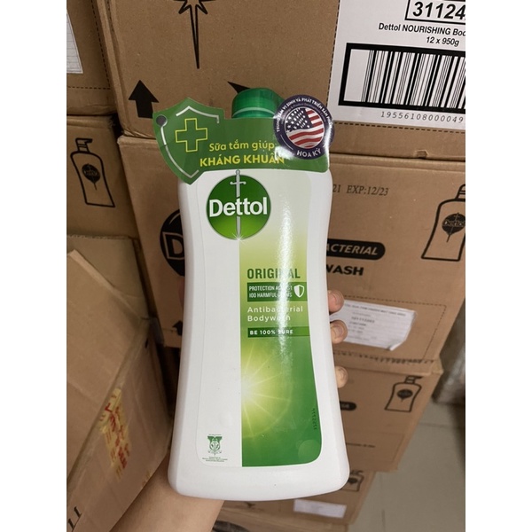 SỮA TẮM DETTOL KHÁNG KHUẨN VÀ DƯỠNG THỂ  950G