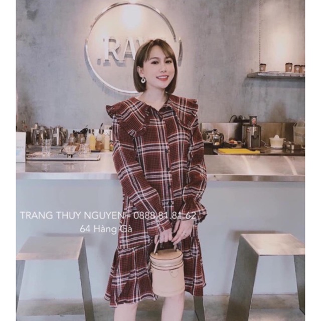 Đầm dáng suông caro cổ bèo sơ mi đuôi cá tay dài tiểu thư