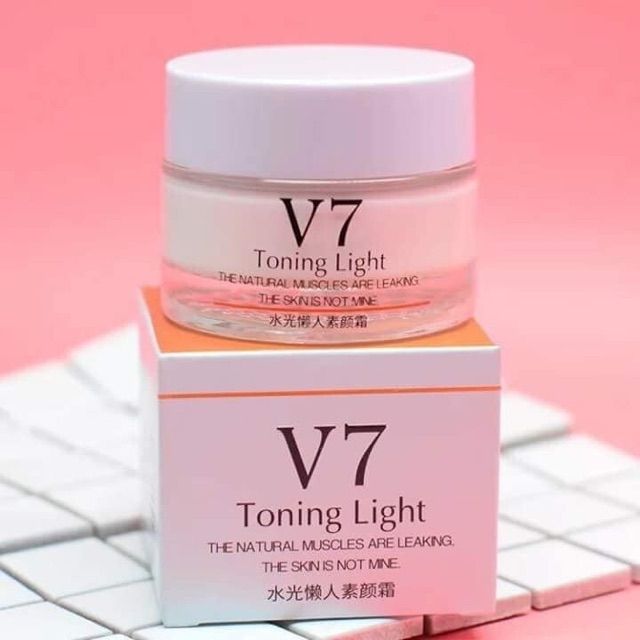 KEM DƯỠNG TRẮNG V7 toning light  cream CỦA BIOAQUA