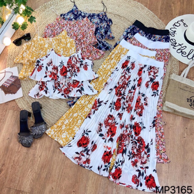 Set áo hai dây quần ống rộng sang trọng