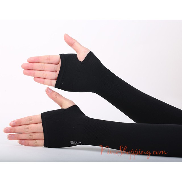 Đôi găng tay đi nắng loại đẹp dùng cho nam và nữ