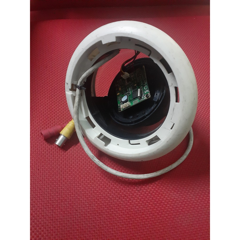 Camera vantech - camera AHD có dây cắm đầu ghi