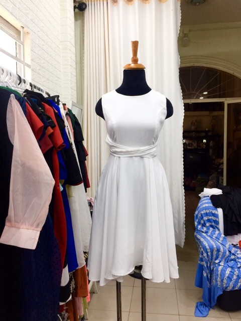 Xả lỗ váy -áo dài GUMAC size XS =>XL