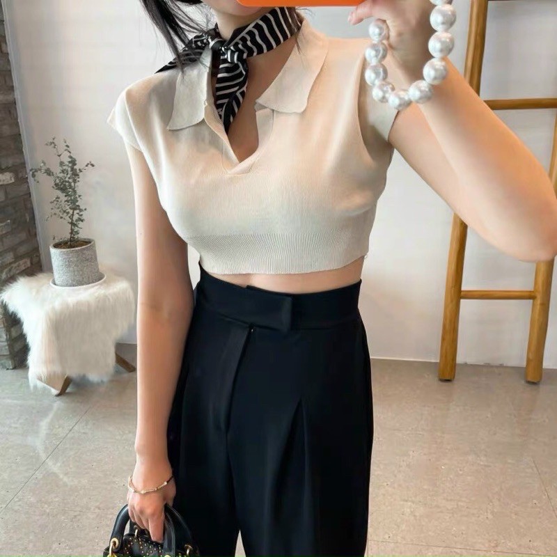 ÁO CROPTOP MONGTOGHI CỔ ĐỨC MS10021