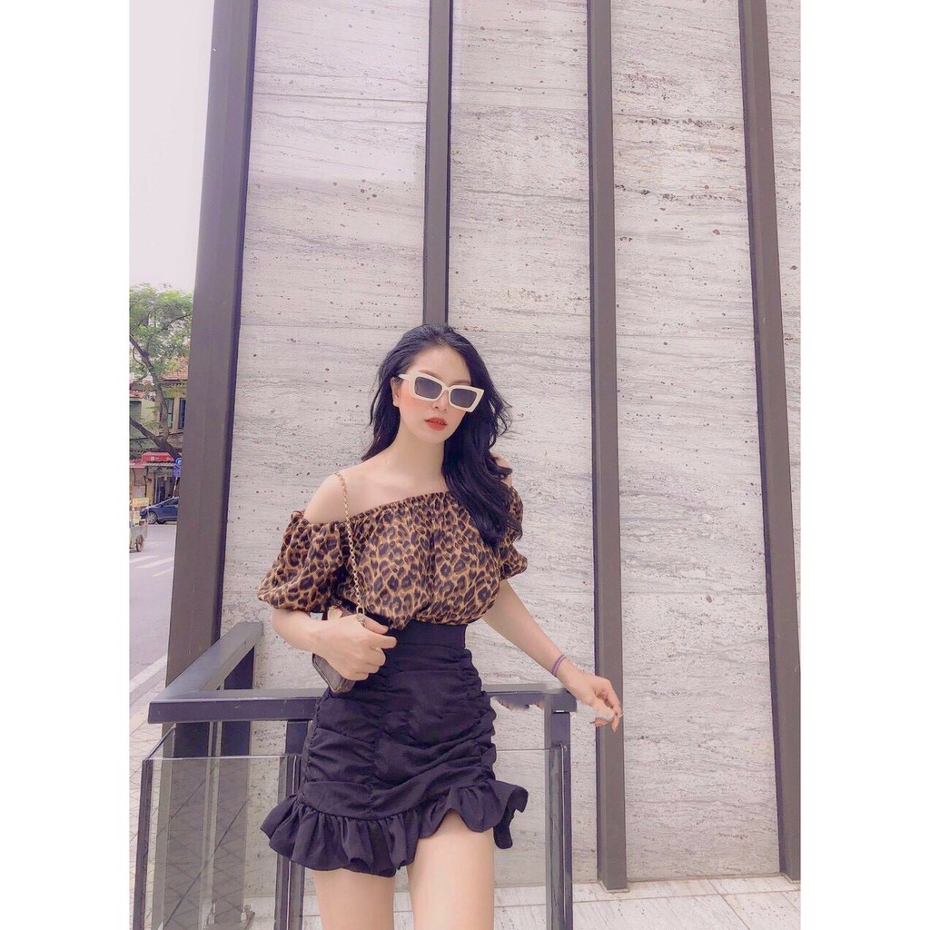 Chân váy đuôi cá UK78203 này thì phối với đồ nào cũng đẹp