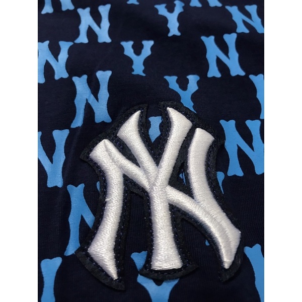 Áo Thun Unisex Chất Cotton 100% Mịn Mát In Logo Toàn Áo