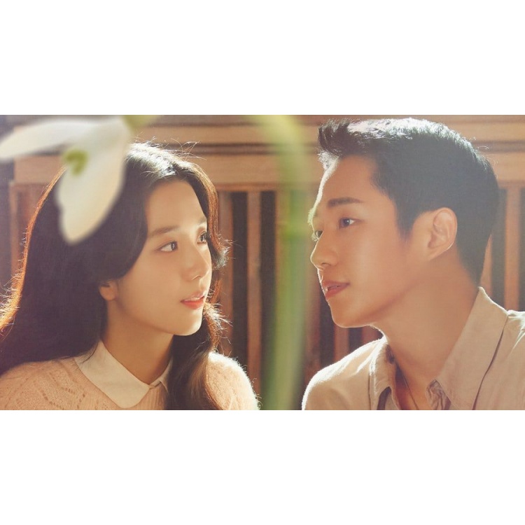 Hộp lomo Jung Hae In và Jisoo ảnh phim Snowdrop 30 tấm khác nhau