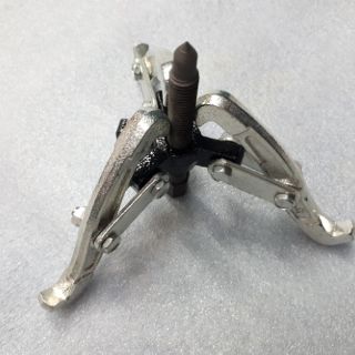 Dụng cụ cảo 3 chấu 3"