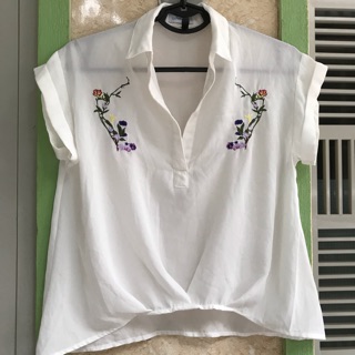 Áo sơ mi trắng th