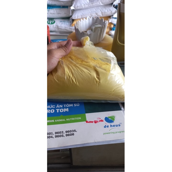 OXYTETRA  ĐƯỜNG RUỘT TÔM, CÁ, ĐỎ THÂN, ĂN YẾU. 85%,  CHIẾC LẺ 100GR