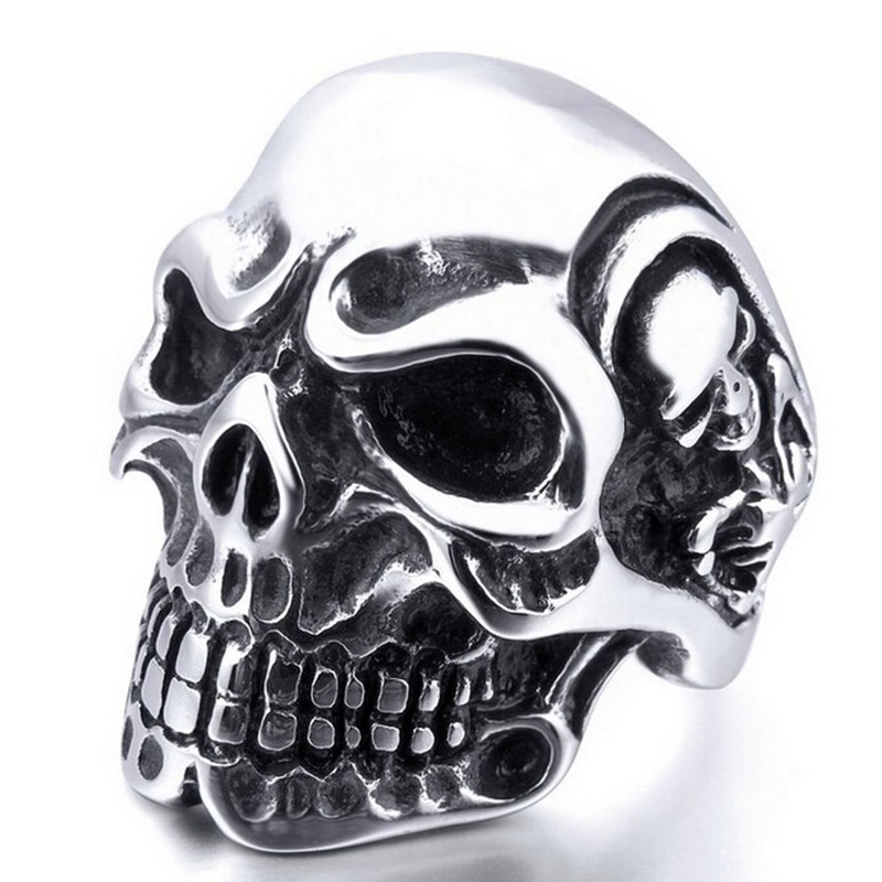 Nhẫn Đầu Lâu Thép Không Rỉ