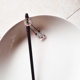 Trâm cài tóc cán gỗ phong cách cổ trang