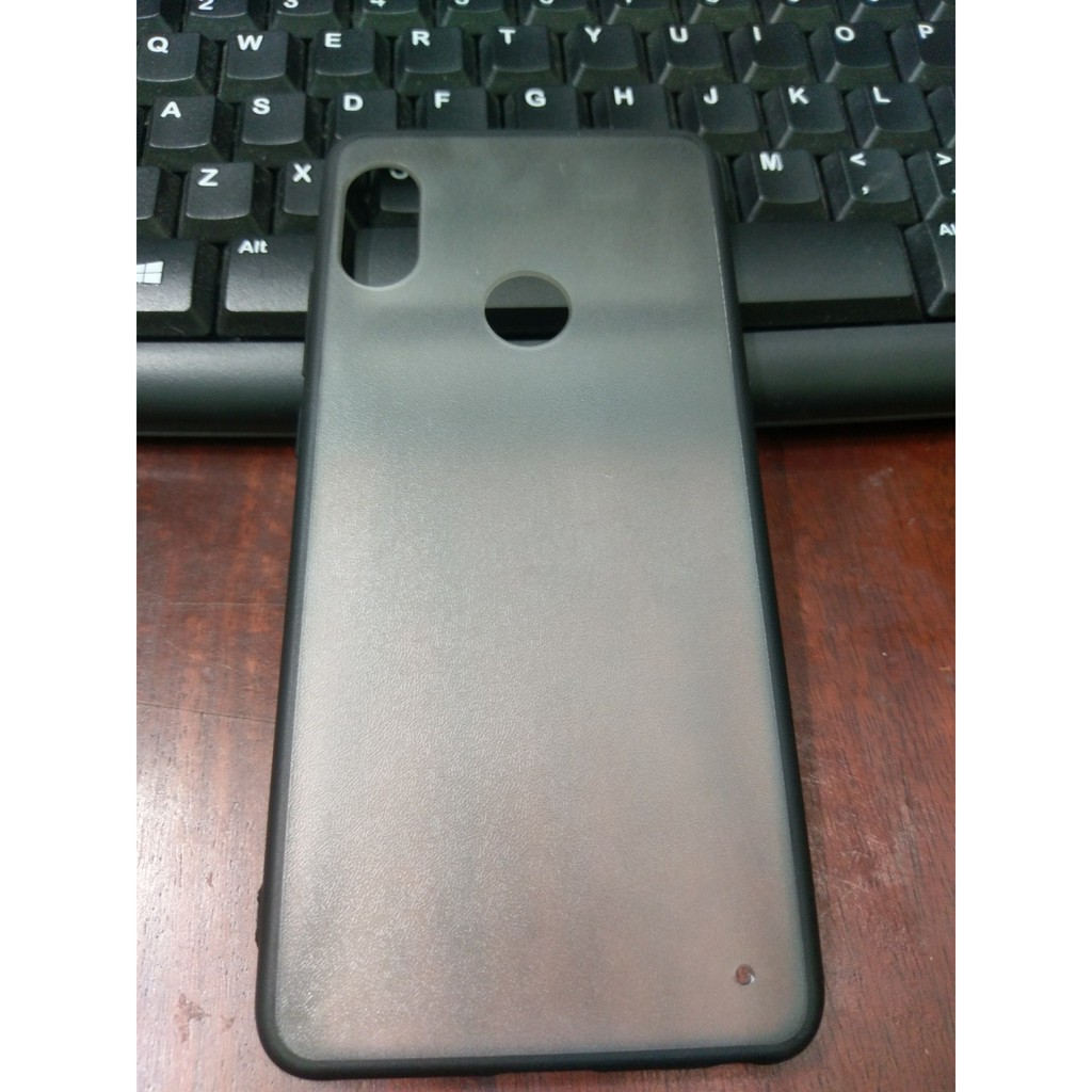 ốp lưng Xiaomi Redmi Note 5 Pro trong nhám viền dẻo
