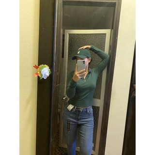 Áo crop top xuất Holl//ister dài tay khoá kéo