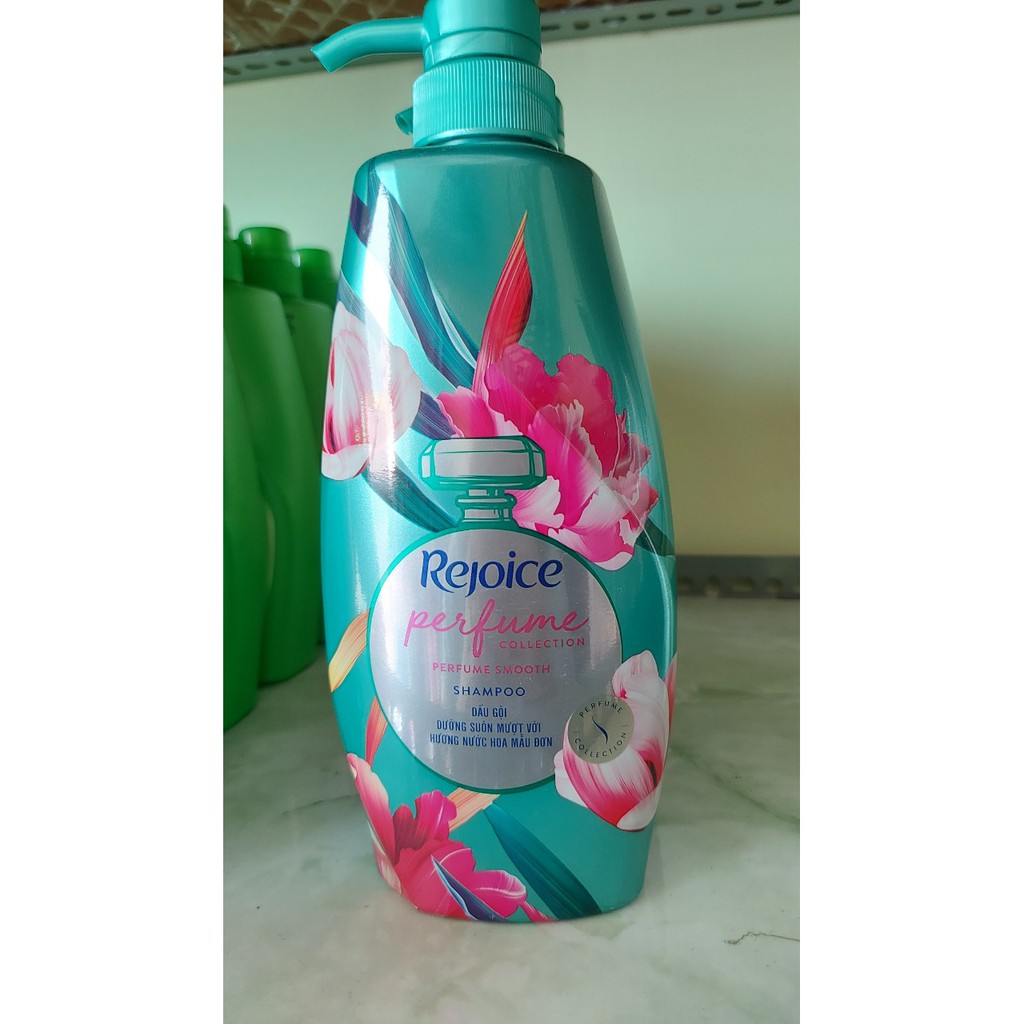 Dầu Gội Rejoice Hương Hoa Mẫu Đơn 650g