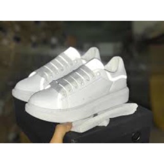 Giày thể thao sneaker - MC QUEEN phản quang