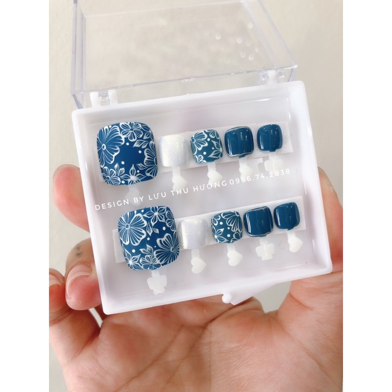 Nailbox - móng úp chân thiết kế